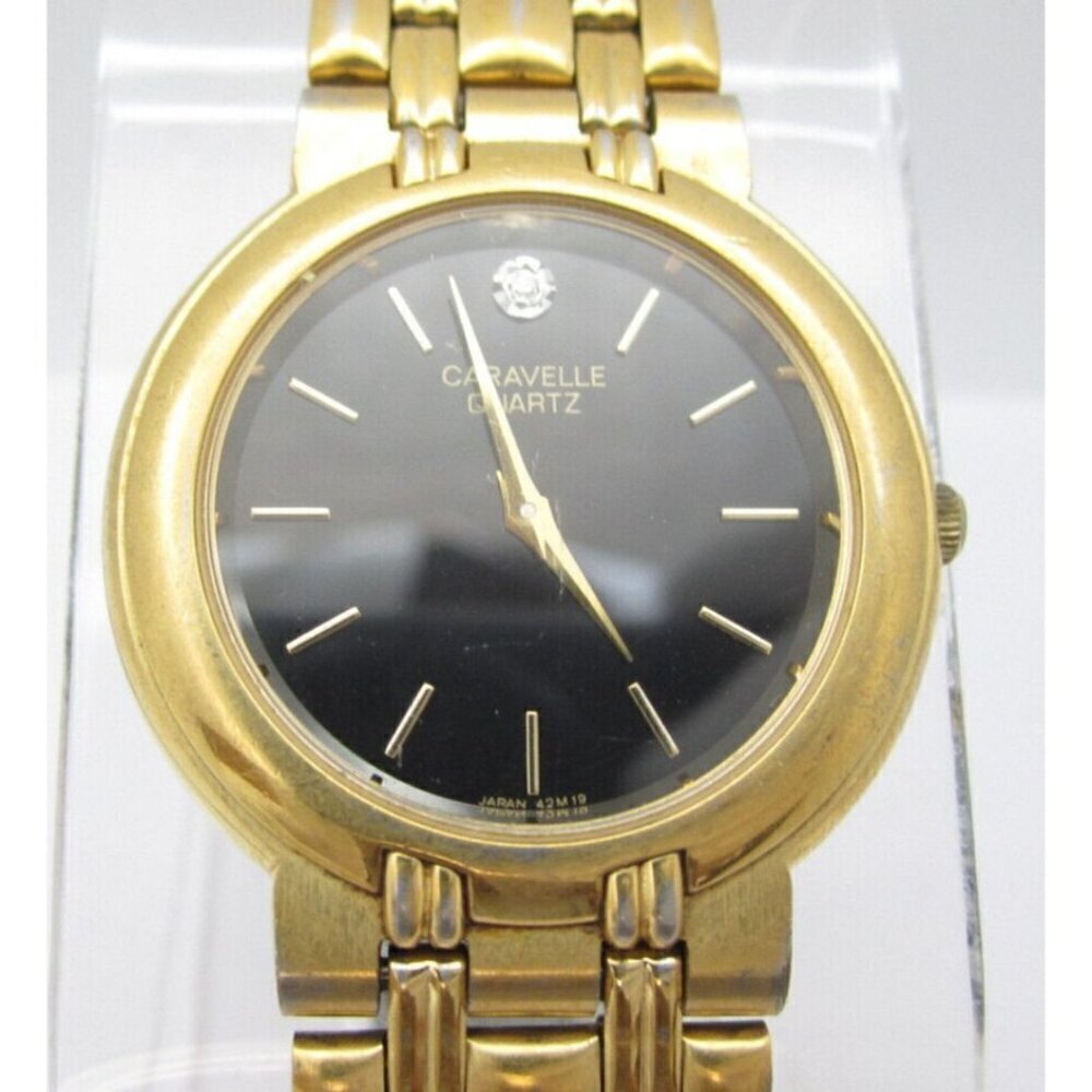 Women Caravelle by Bulova Quartz WR Analog 32mm Round Watch (H134) "New Battery"